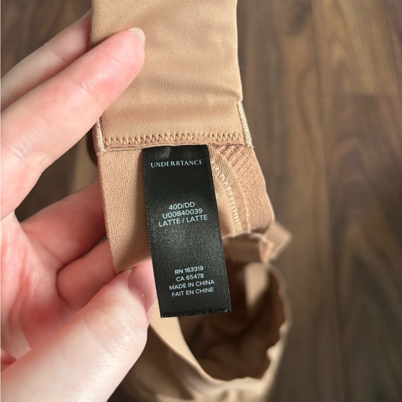 Understance Cate Wireless Soft Cup Bra - Picture 2 of 7